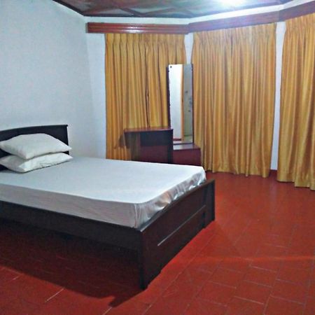 Diyaluma Falls Inn Koslanda Ngoại thất bức ảnh